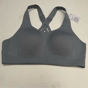 Lululemon air support bra NWOT.